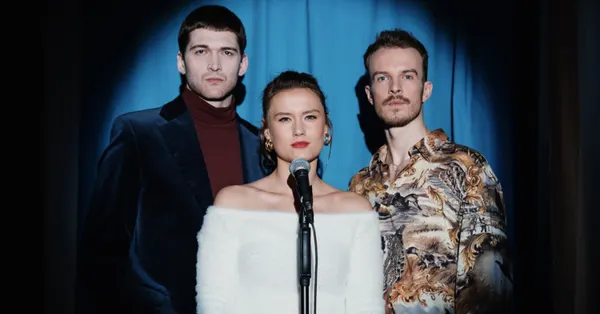 OKT / Vilniaus miesto teatras: VAPSVOS (rež. Artiom Rybakov)
