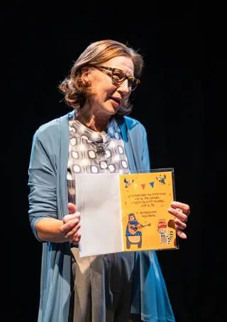 Tikrais faktais paremtas spektaklis NAMAI | rež. Livija Krivickaitė | Taško teatras
