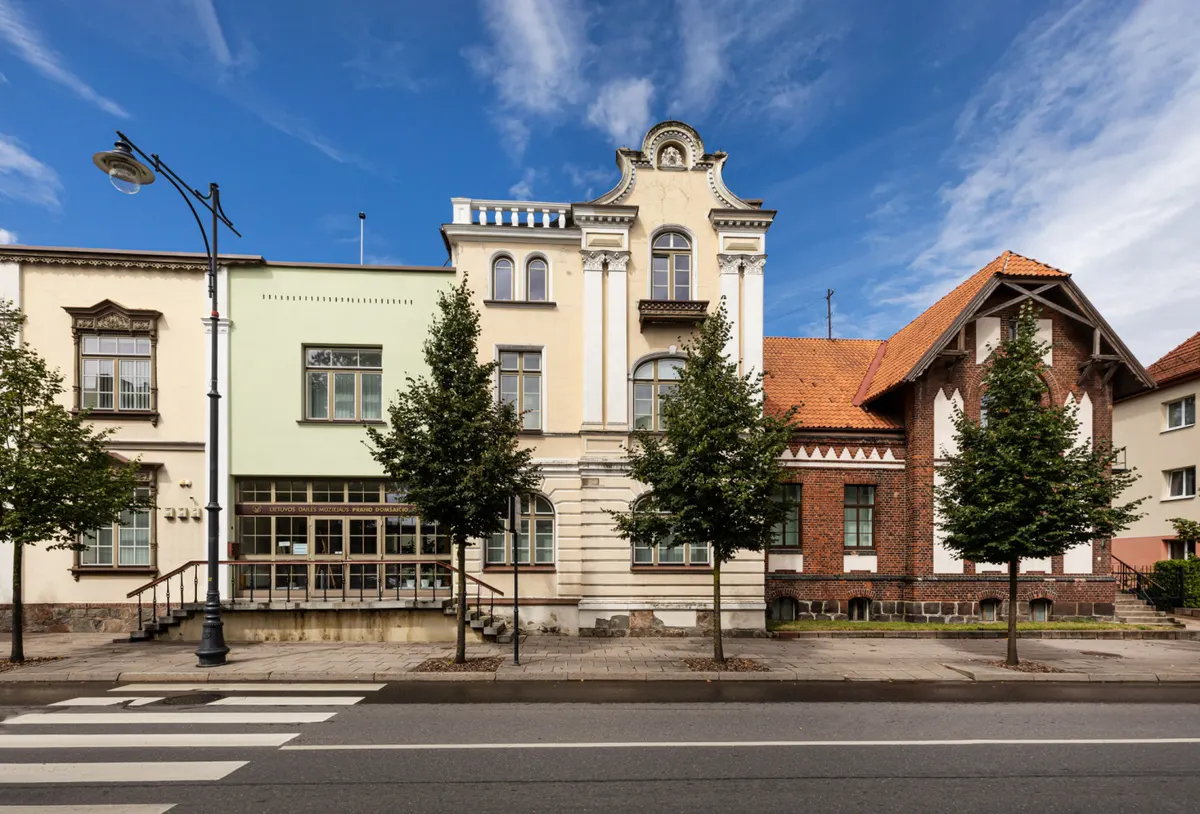 Prano Domšaičio galerija